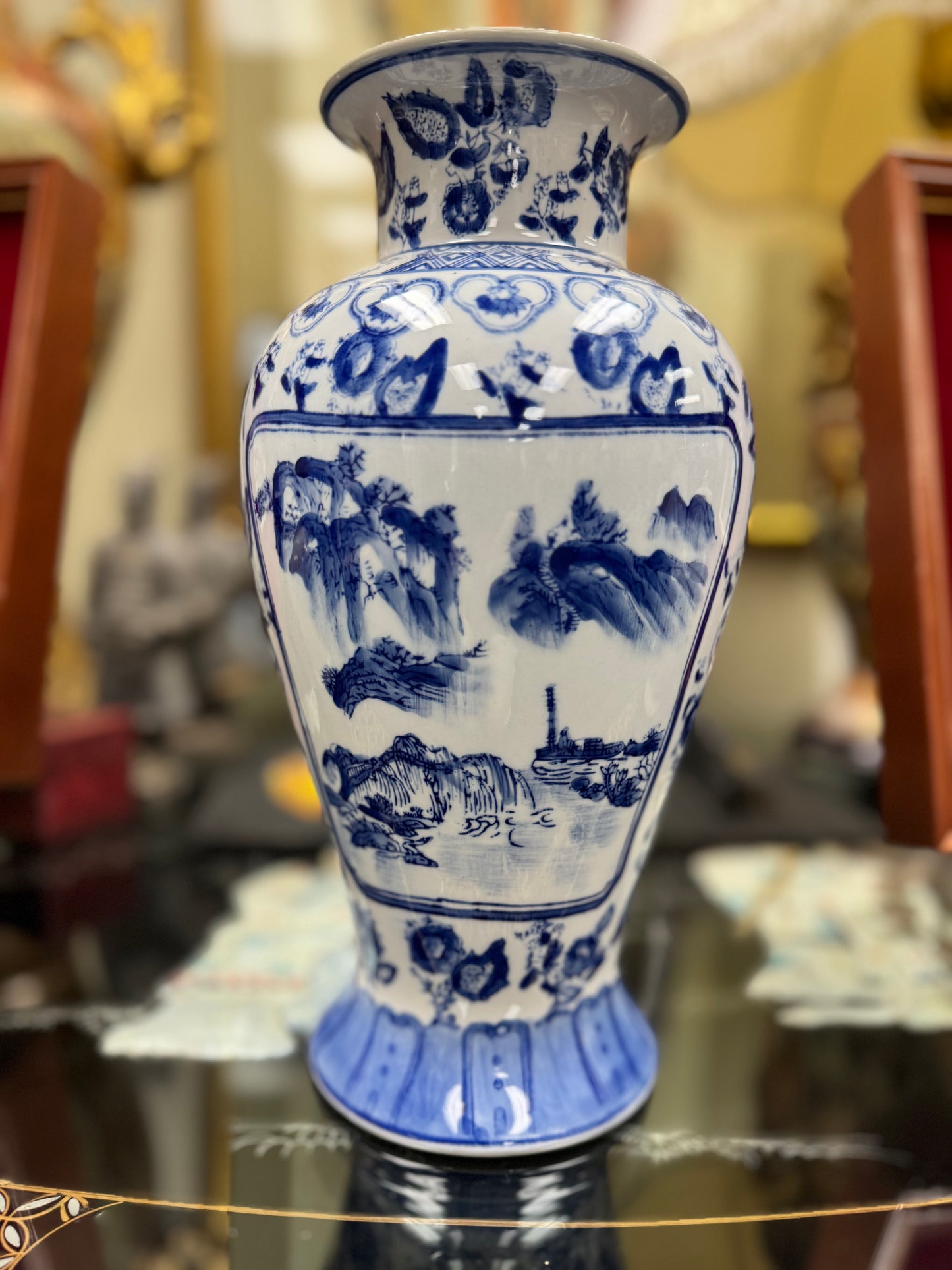 Blue & White Ceramic Landscape Vase – Chinoiserie Style Decorative Vase, Classic Asian