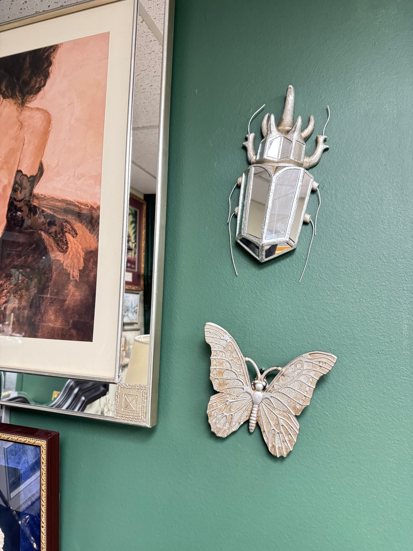 Set of 2 Resin Insect Wall Decor – Mirrored Beetle & Butterfly