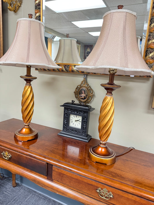 Pair of Traditional Table Lamps w/ Twisted Column Base & Beige Shades – 29” Tall – Classic Decor