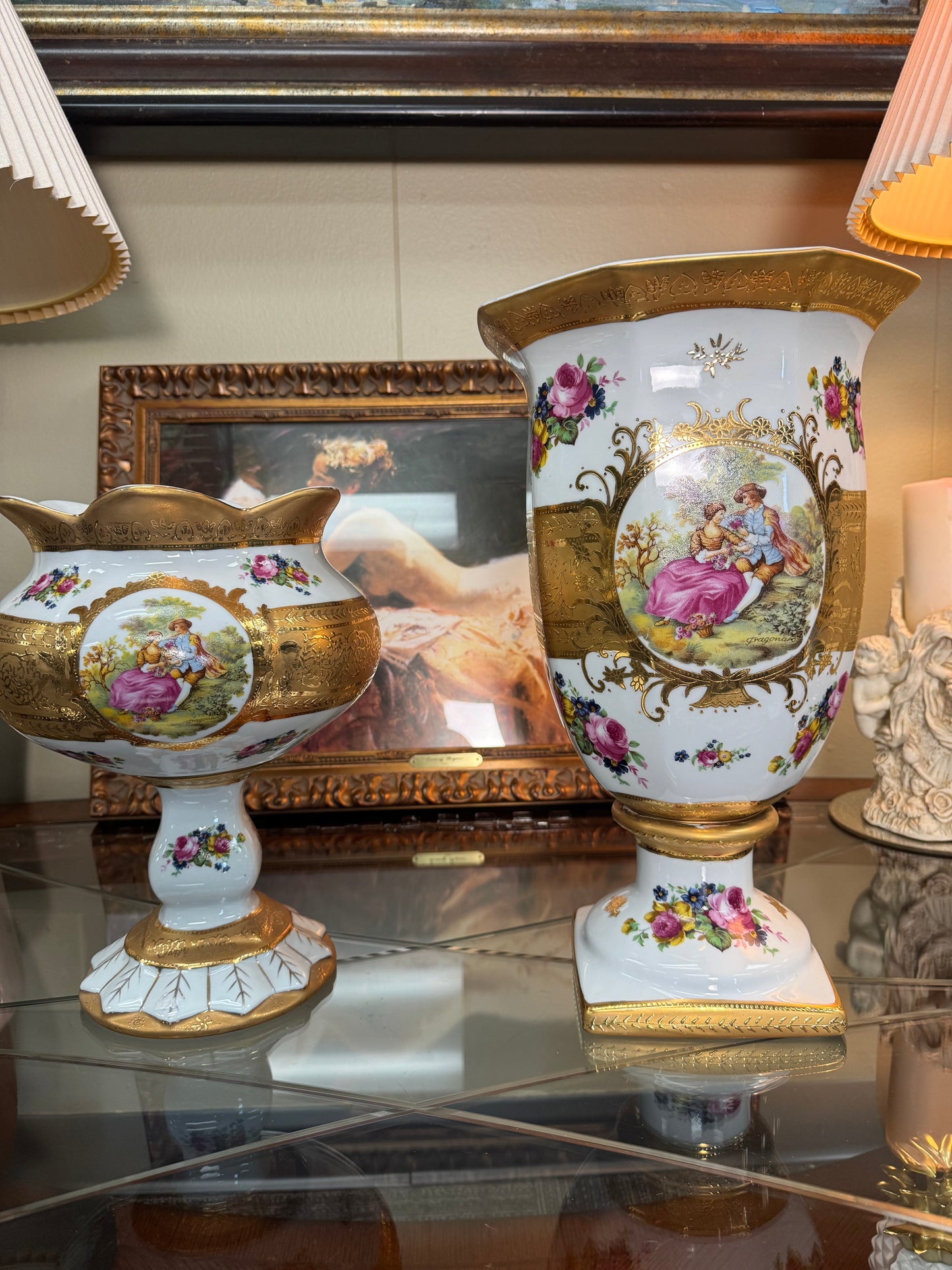 Vintage Fragonard Romeo & Juliet Gold Gilt Porcelain Vase Urn Set of Two