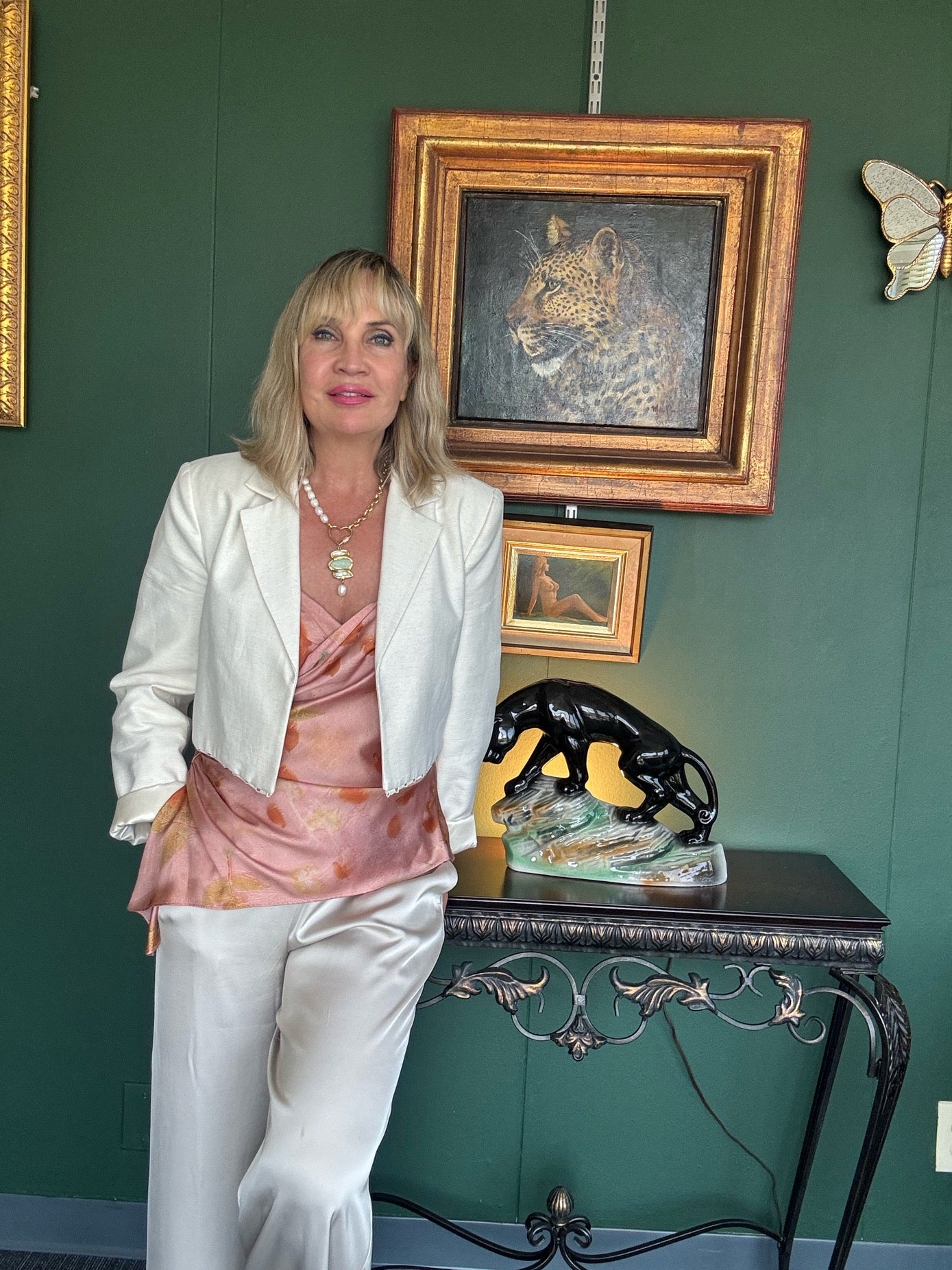 Original Signed South African Leopard Oil Painting in Ornate Gold Frame 26"x23"