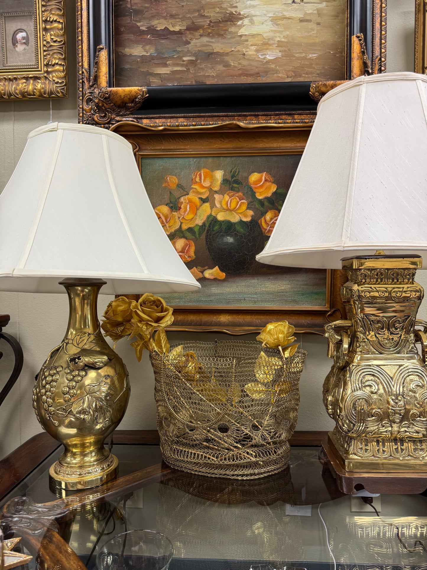 Set of 2 Vintage  Brass Table Lamps Ornate Heavy Base Grapes Design 30” Local Pickup