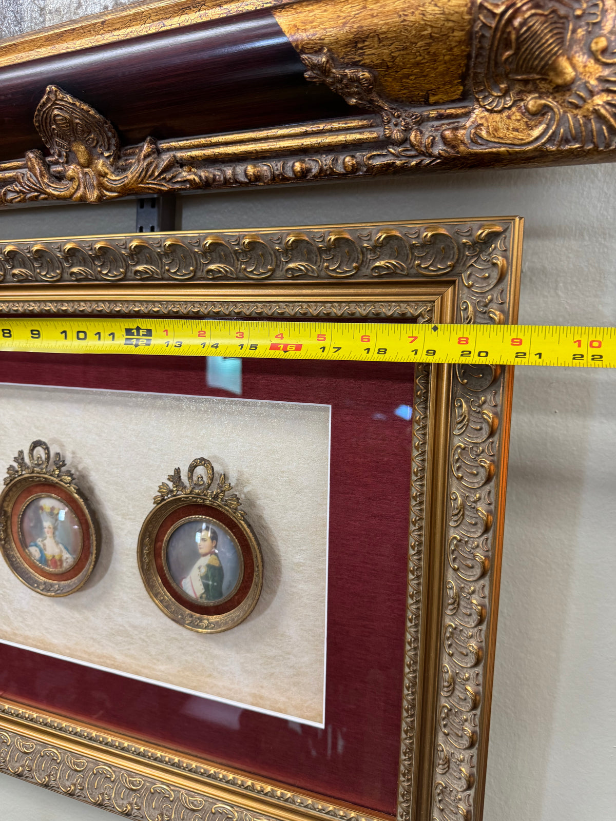 👑 Hand-Painted Porcelain Portraits – Marie Antoinette & Napoleon – Ornate Brass Frames
