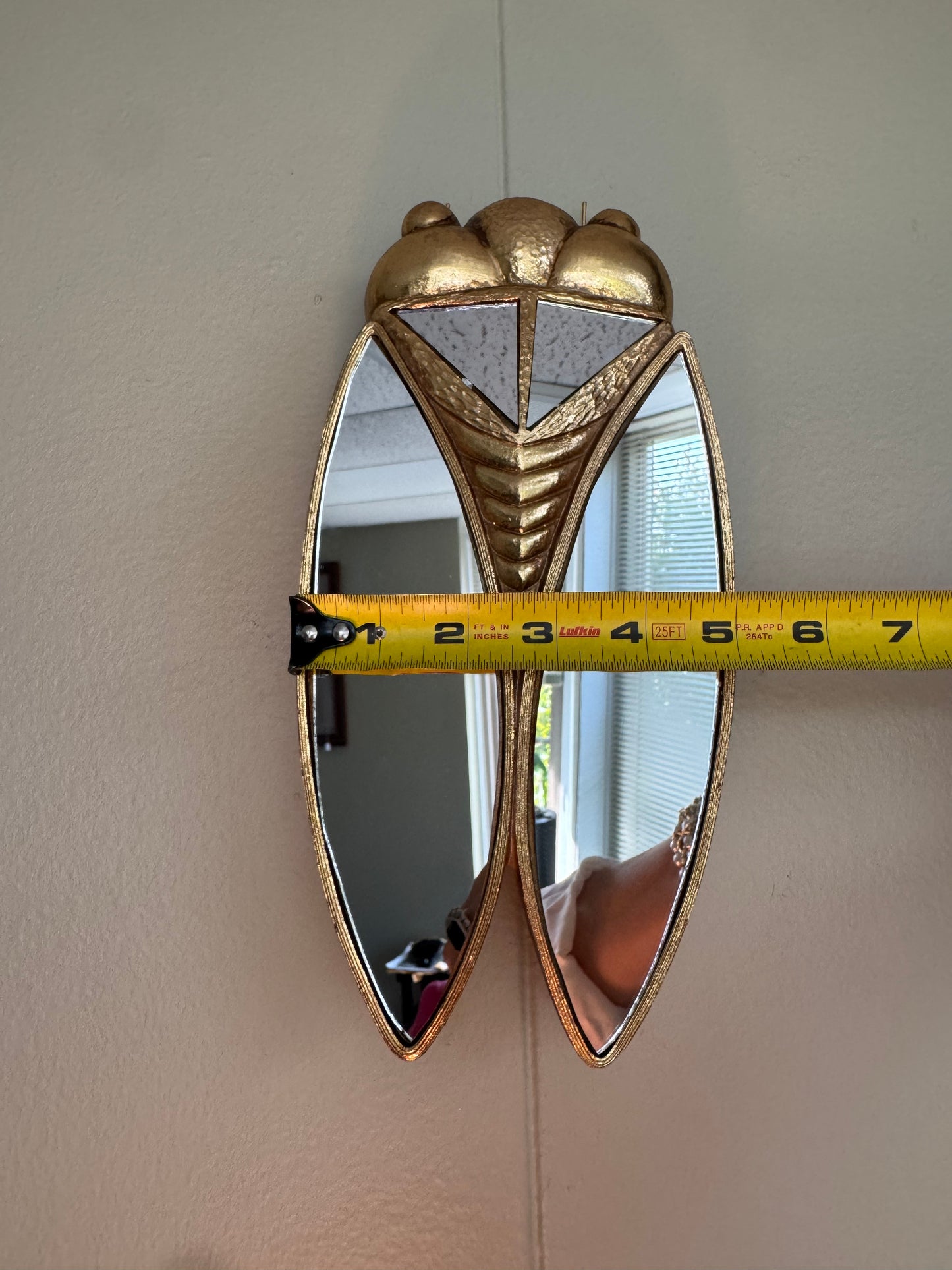 Gold Wall Art Decor Sculptural Cicada Hanging Piece Resin Decorative Accent With Mirror Style Tall ''11
