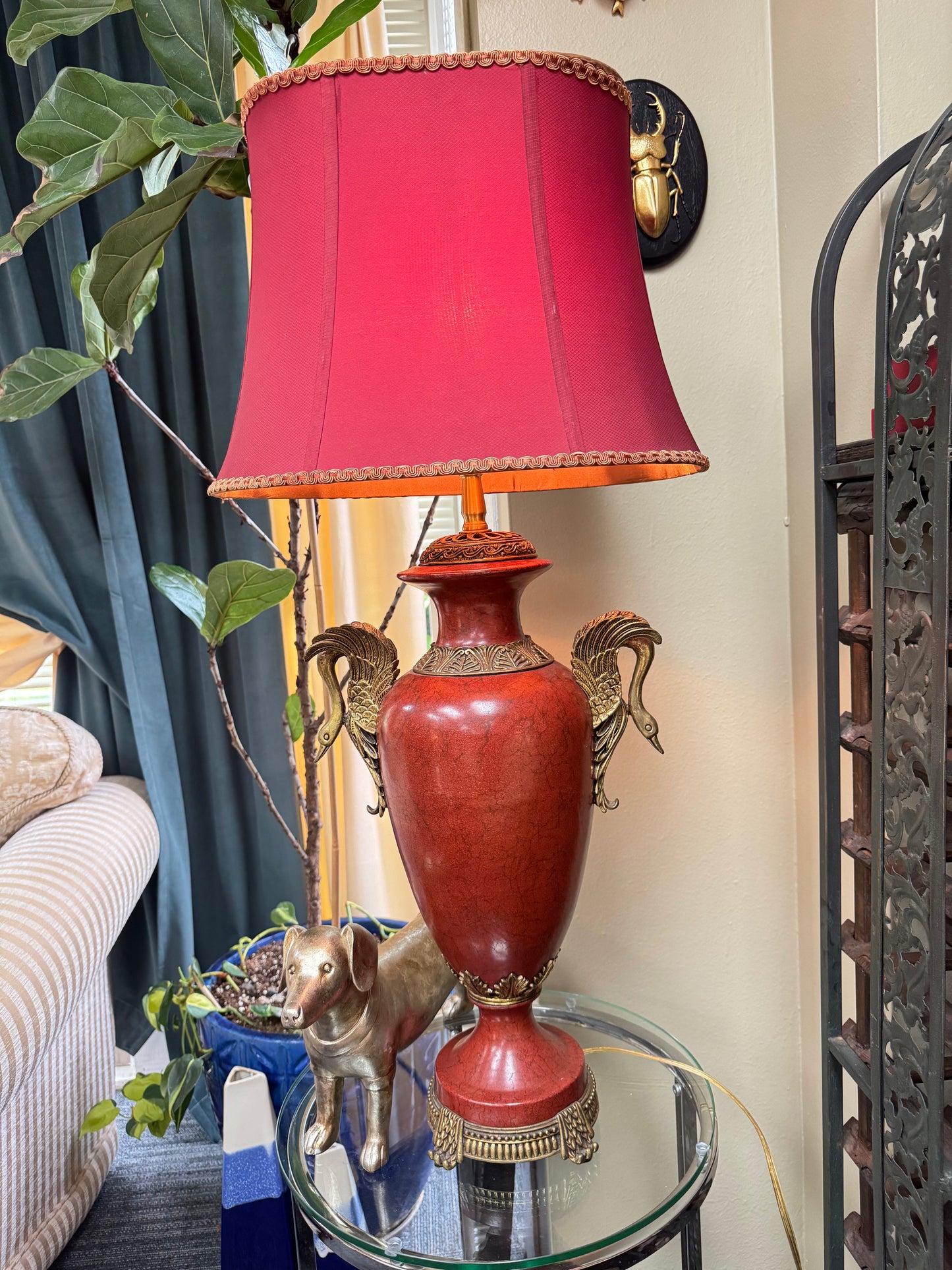 Large Vintage Red Ceramic Urn Table Lamp Swan Handles Brass Hollywood Regency 33” PICKUP