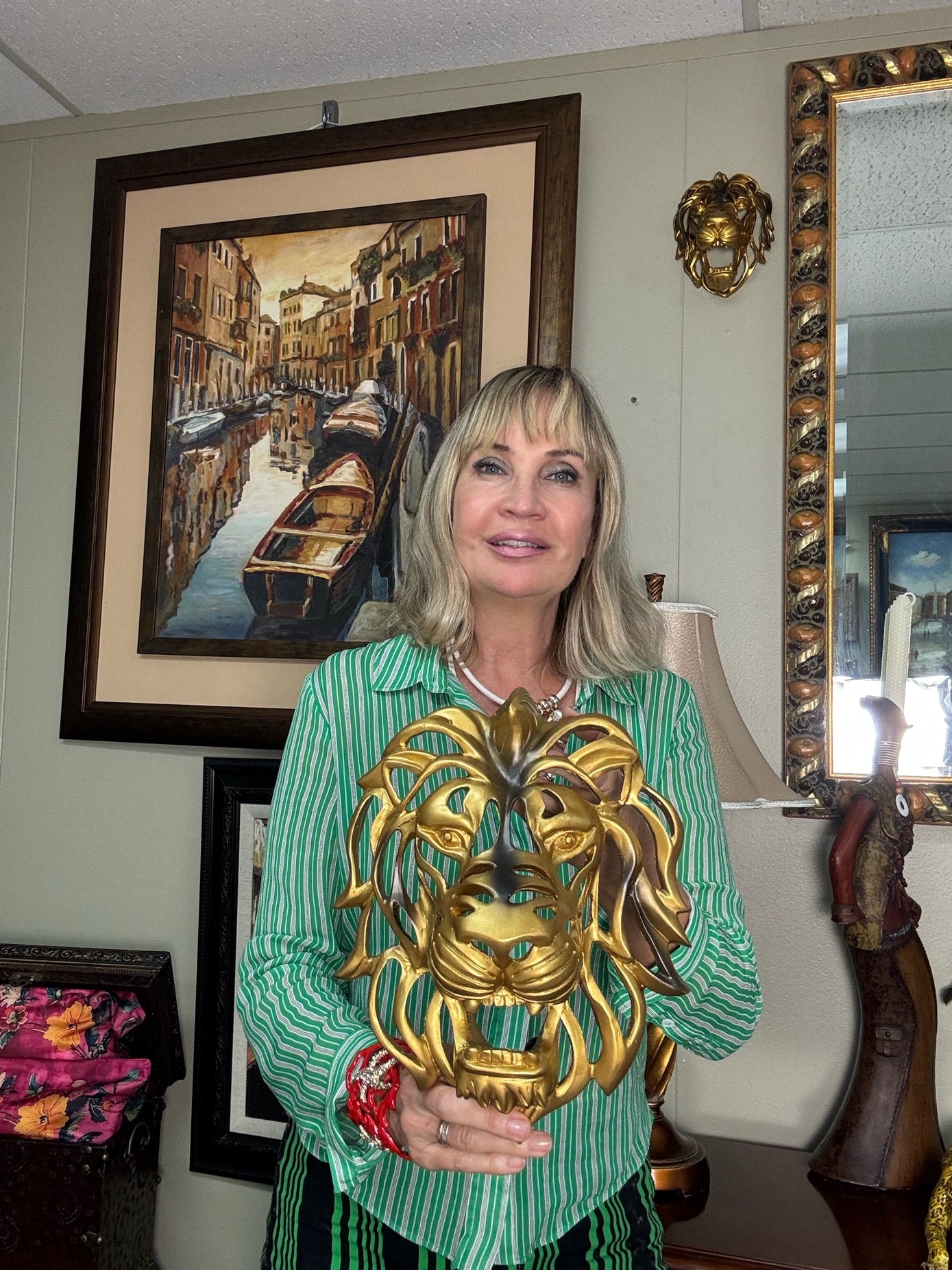 Gold Lion Head Wall Decor Set of 2 Resin Sculptures 10” & 7.5” Modern Wall Art