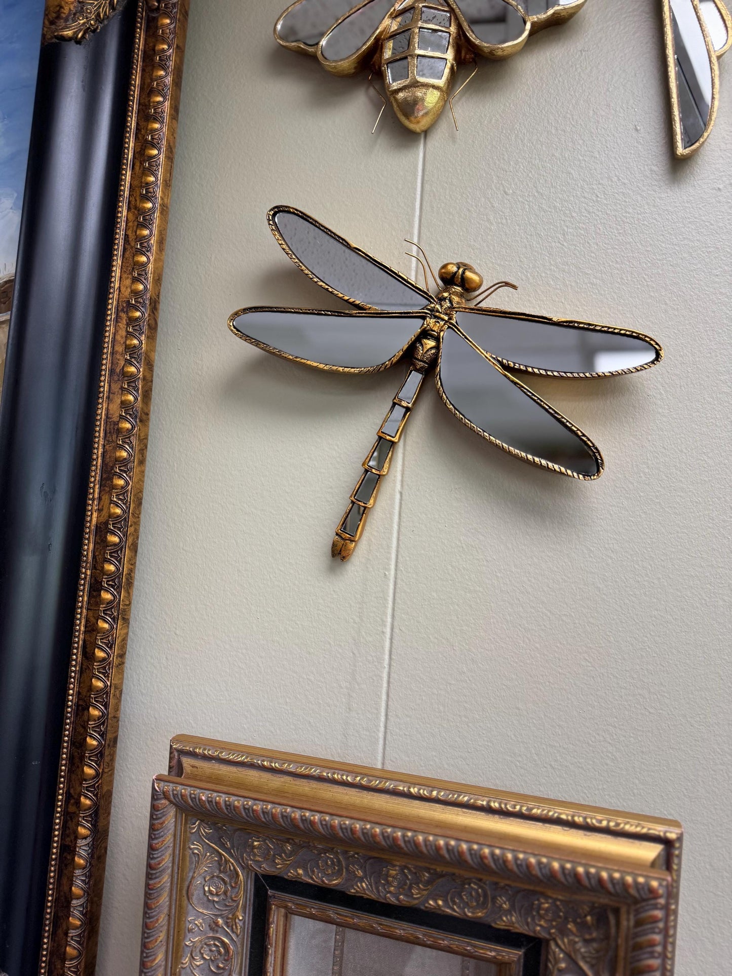 Gold Dragonfly Wall Mirror Décor  Resin Insect Art  Brand New  12 x 9